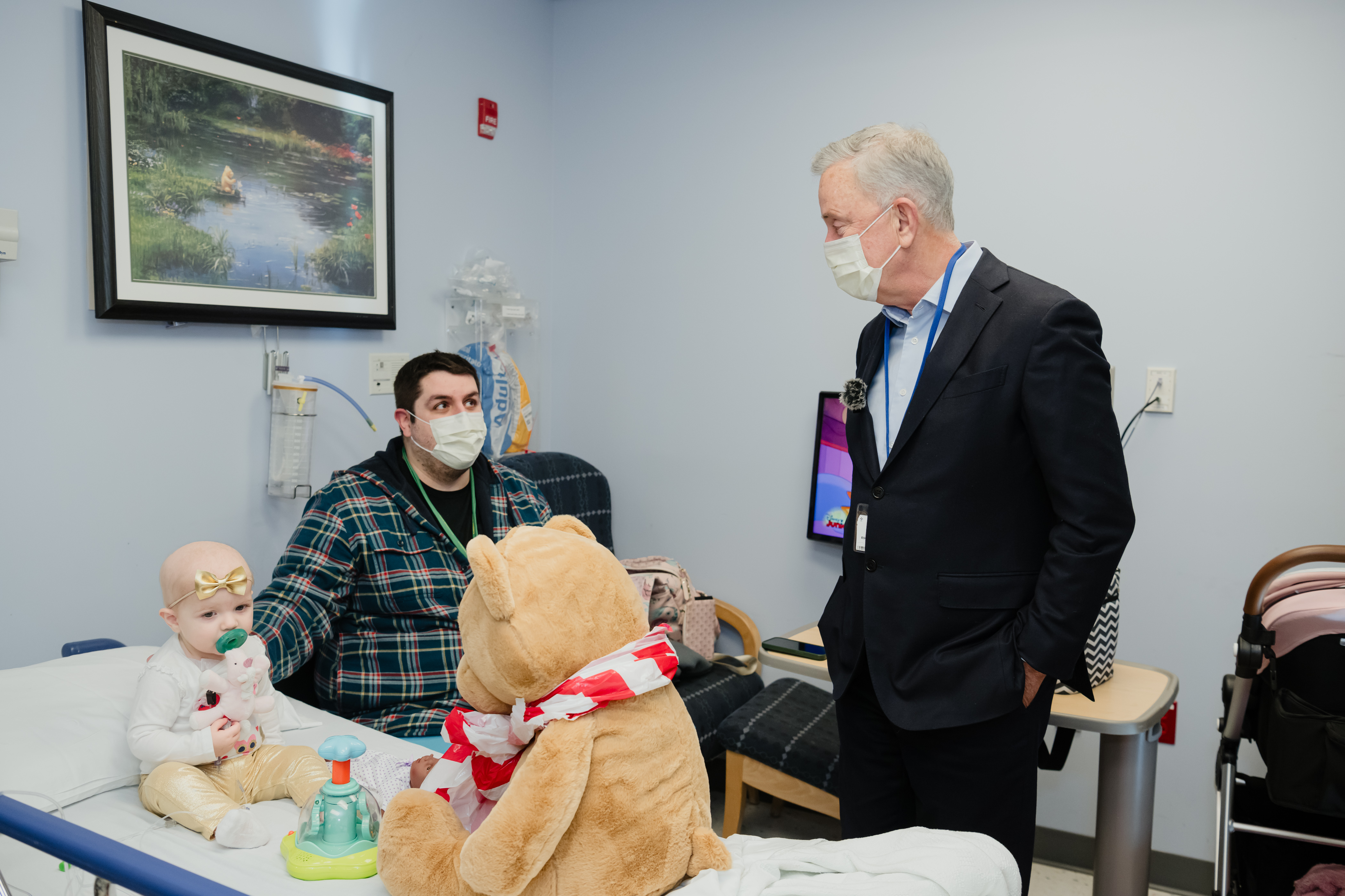 Governor Ned Lamont visiting HemOnc Patients