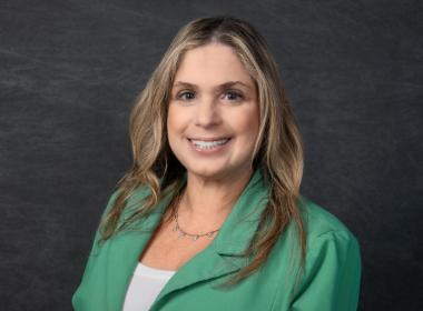 Dr. Robyn Matloff, nephrologist, headshot