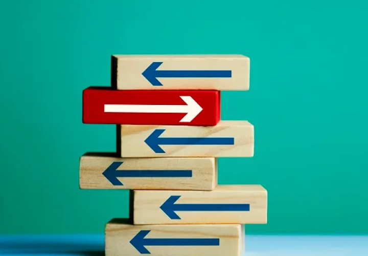 Wooden blocks with arrows