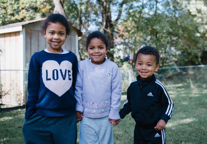 Jenna-Lee with her siblings