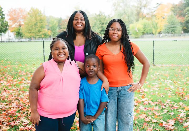 Derri's family photos for Ascend.