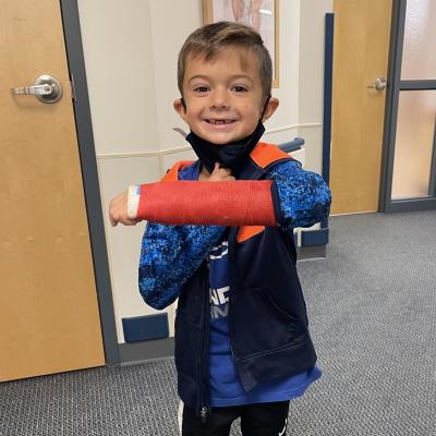 Tyler with his cast