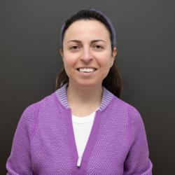 Elizabeth Kanevsky, physical therapist, headshot