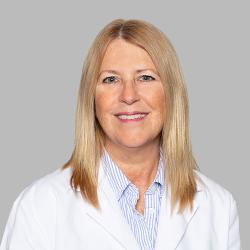 Headshot of Beth Cross