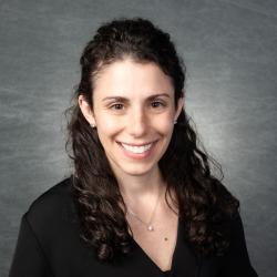 Erica Colangelo headshot